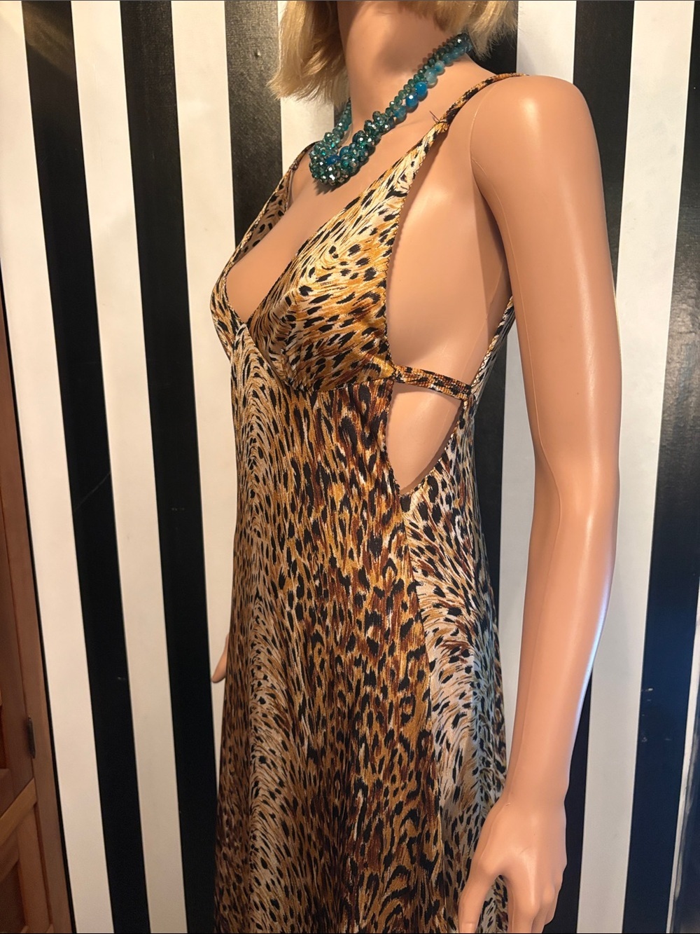70s Vintage Leopard Print Slip Maxi Dress Sexy Nightgown Dress Size Small 2/4 - Picture 5 of 16